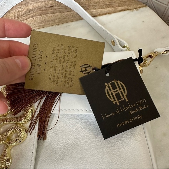 NWT Original HOUSE OF HARLOW
1960 Snake 100% Leather Shoulder
Bag Gold White - Picture 9 of 13